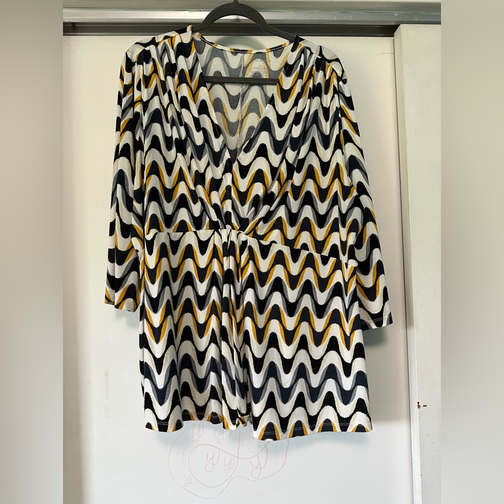 Lane Bryant Black and Gold Chevron Top